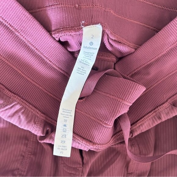 Lululemon Street To Studio Pant II Red Grape sz 2 - Picture 7 of 10